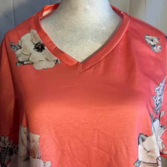 Pixie Lady Size 2X Short cuffed sleeve - Picture 2 of 6